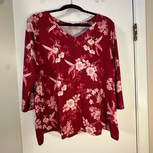 The Pioneer Woman Red Floral V-Neck 3/4 Sleeve Top